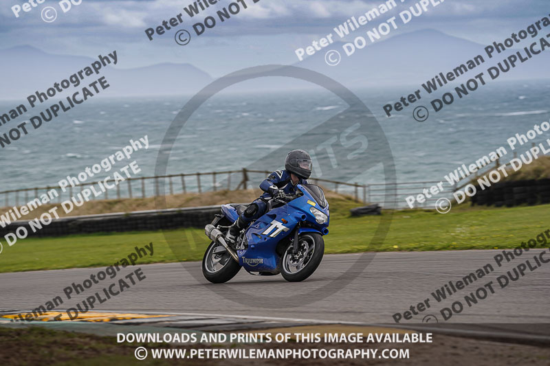 anglesey no limits trackday;anglesey photographs;anglesey trackday photographs;enduro digital images;event digital images;eventdigitalimages;no limits trackdays;peter wileman photography;racing digital images;trac mon;trackday digital images;trackday photos;ty croes